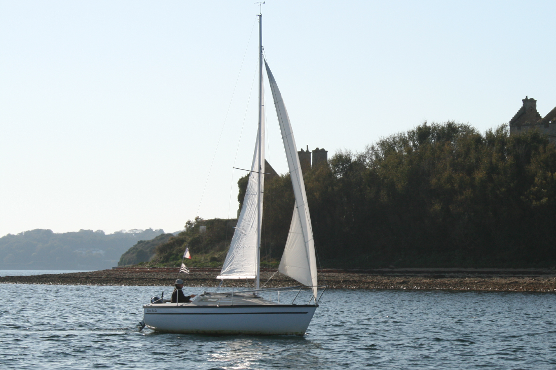 First 18 - Bateaux de Location Crozon - Catavoile 29